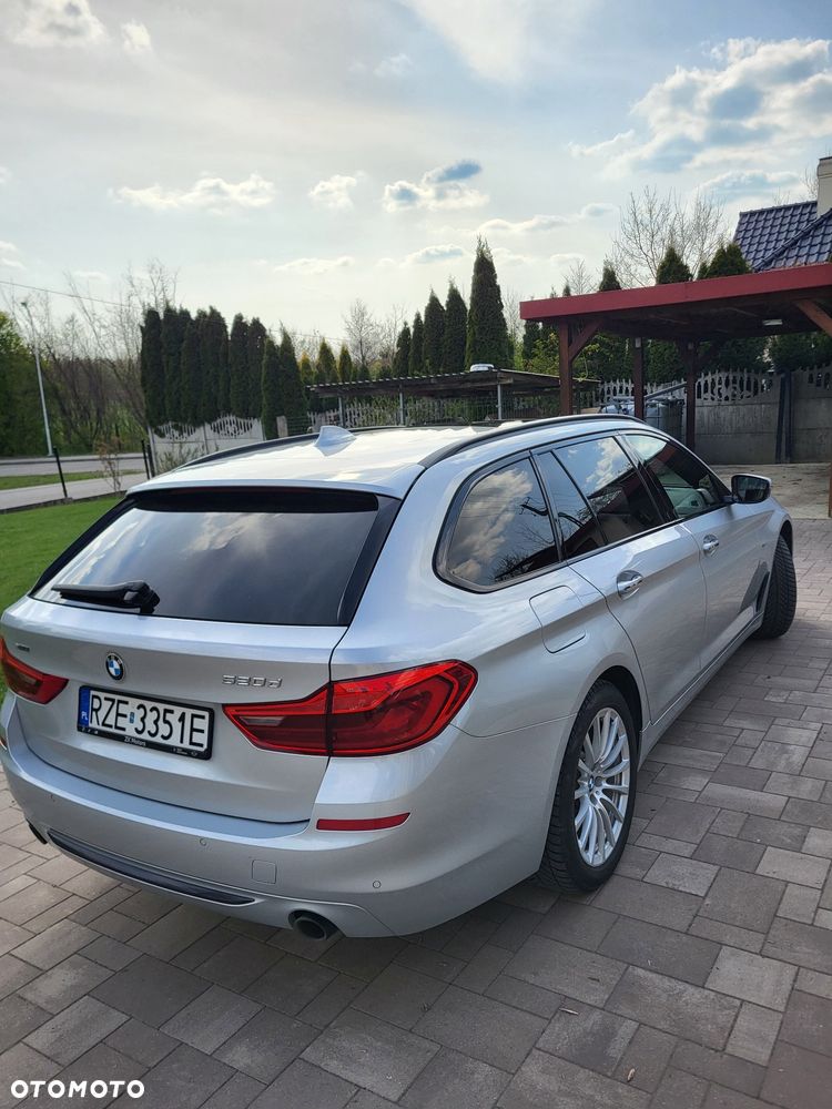 BMW Seria 5 520d xDrive Sport Line sport - 5