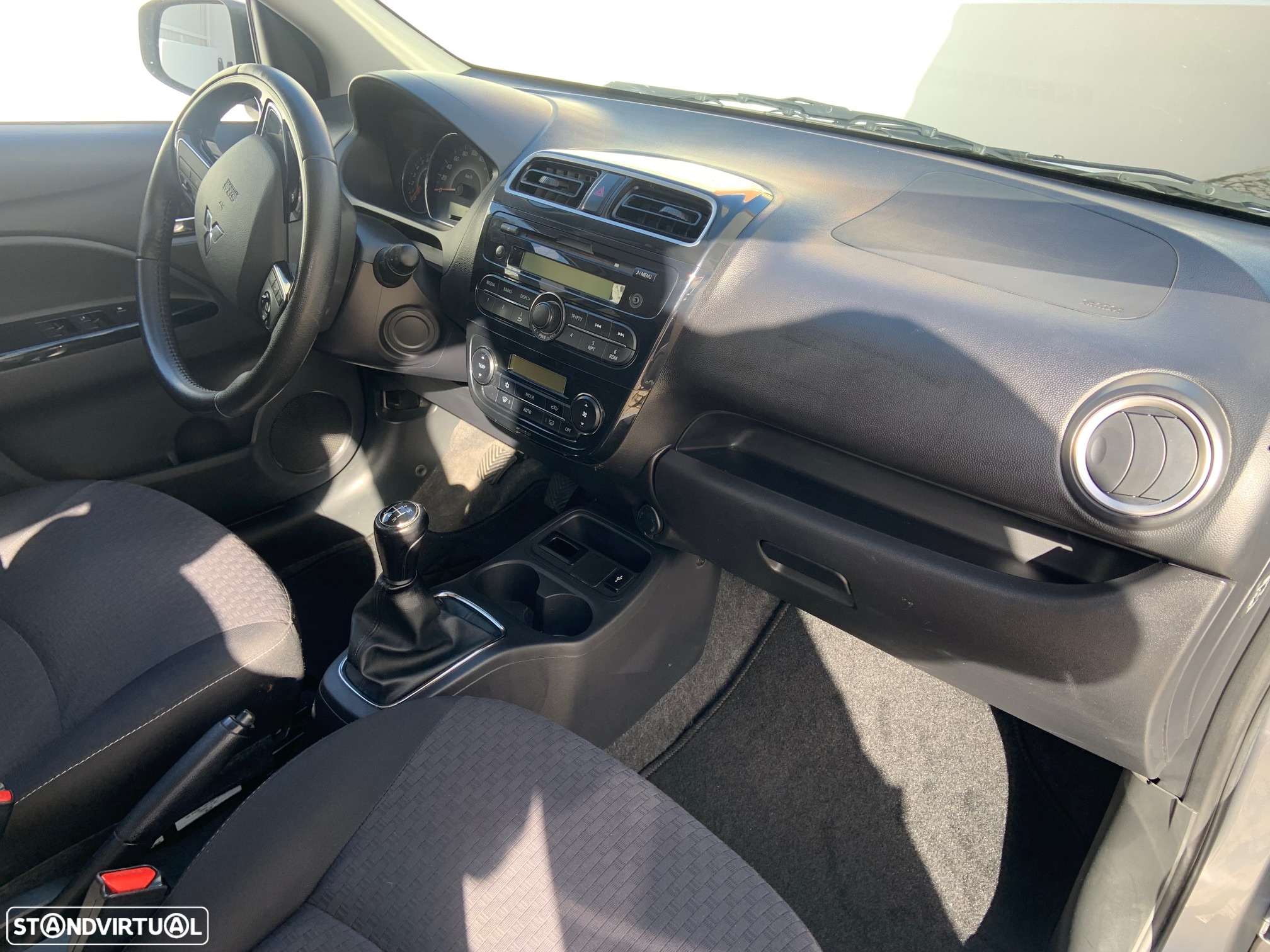 Mitsubishi Space Star 1.2 Intense - 11