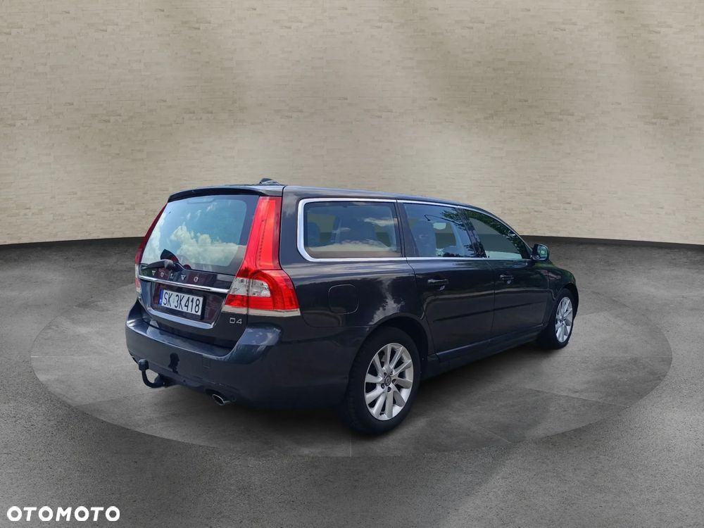 Volvo V70 D4 Summum - 4