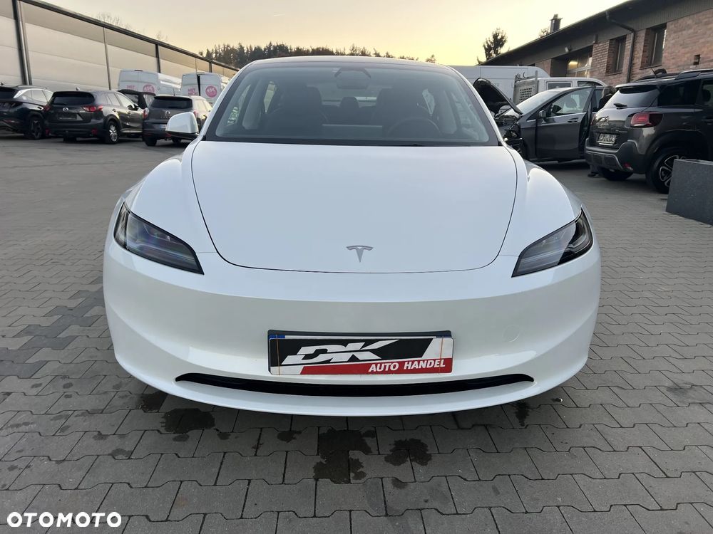 Tesla Model 3 RWD Premium - 8