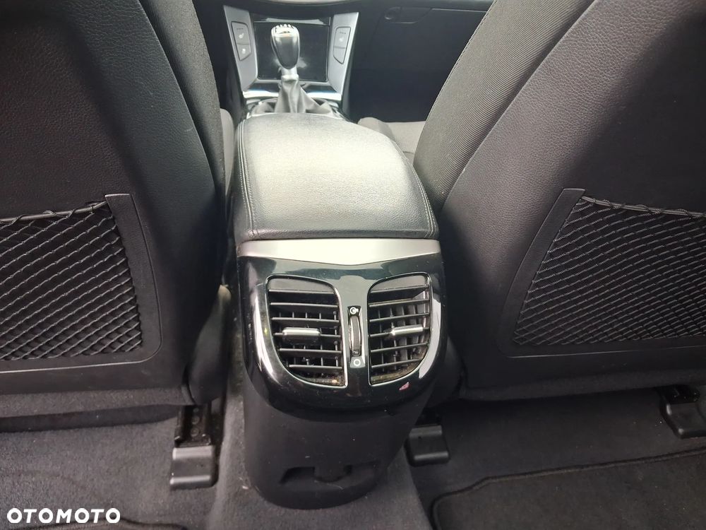 Hyundai i40 2.0 GDI Premium - 14