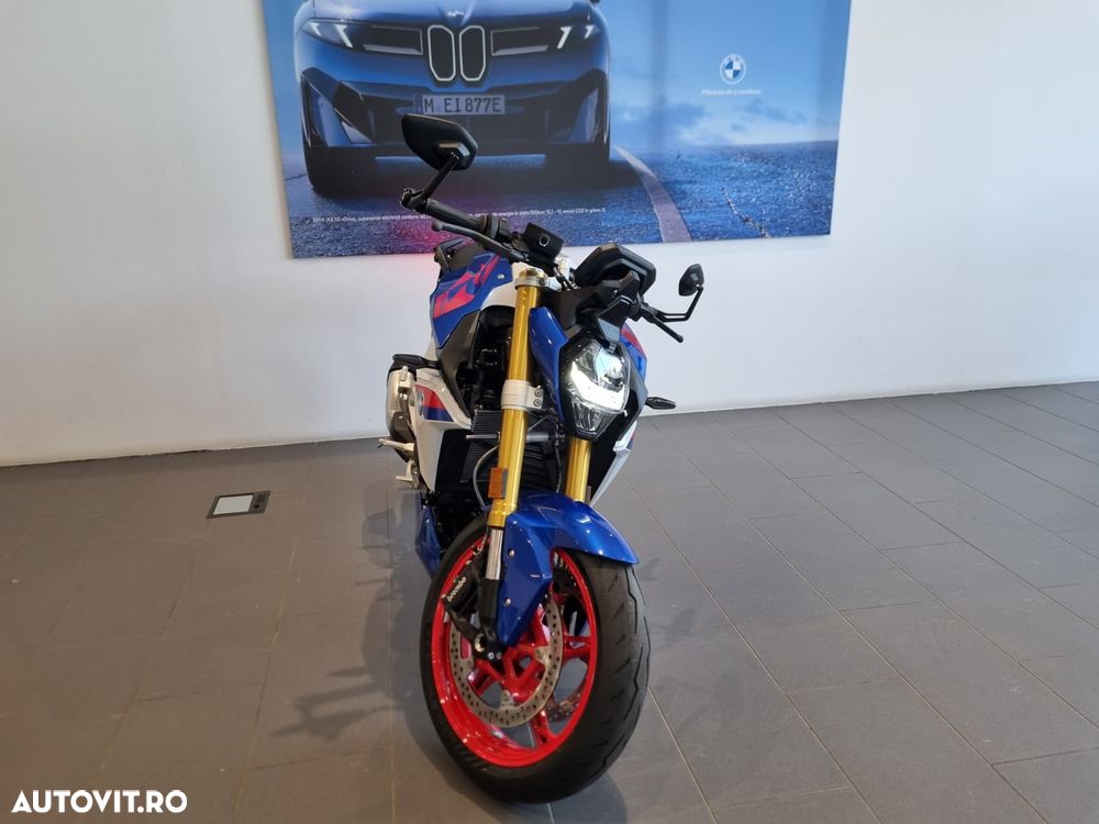 BMW F900R - 13