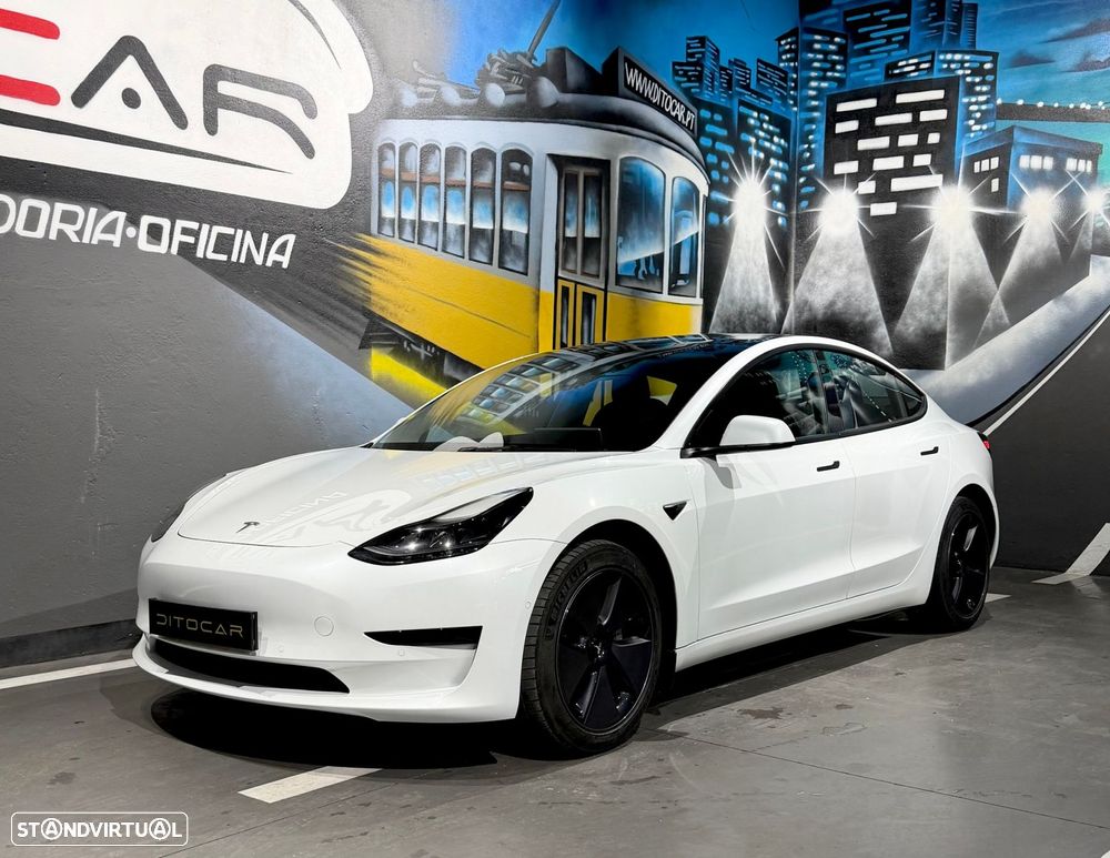 Tesla Model 3 Standard Range Plus RWD - 4