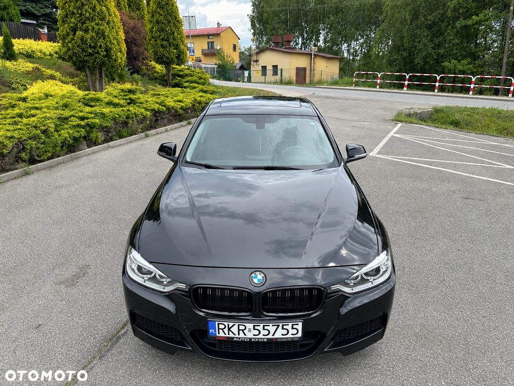 BMW Seria 3 320i xDrive - 2