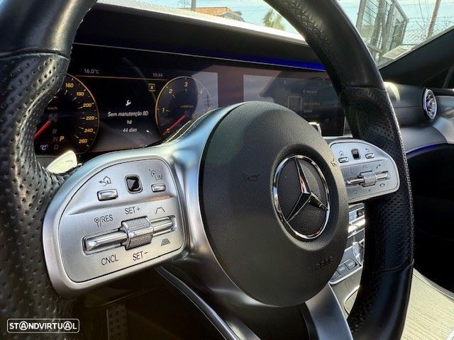 Mercedes-Benz E 220 - 23