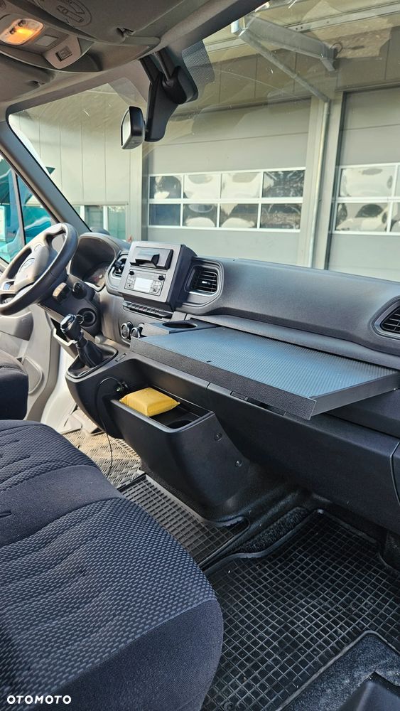 Renault Master - 10