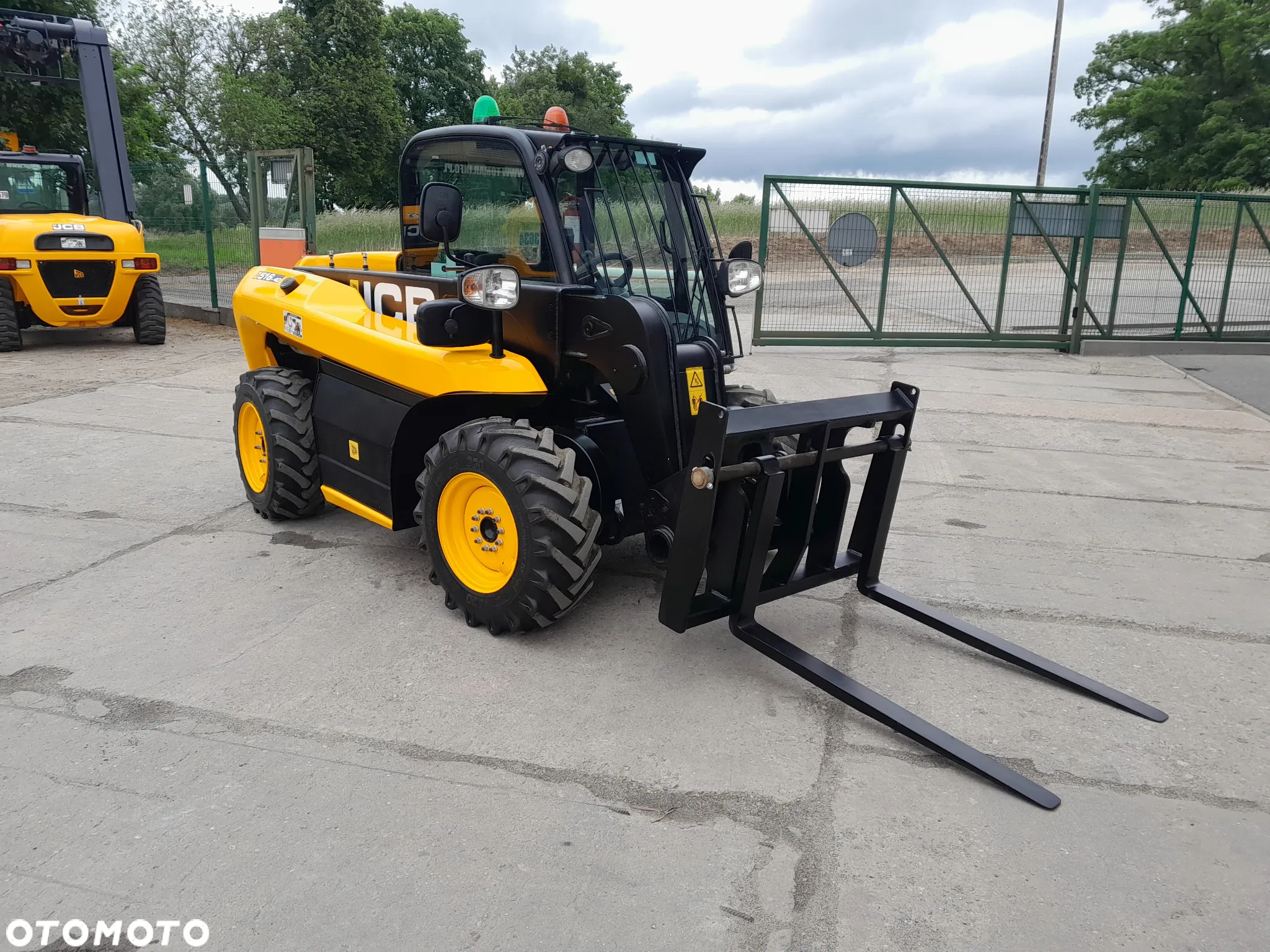 JCB 516-40 - 2