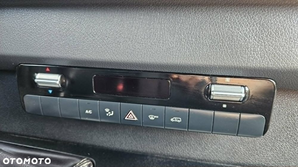 Mercedes-Benz SPRINTER 311CDI 37 - 9