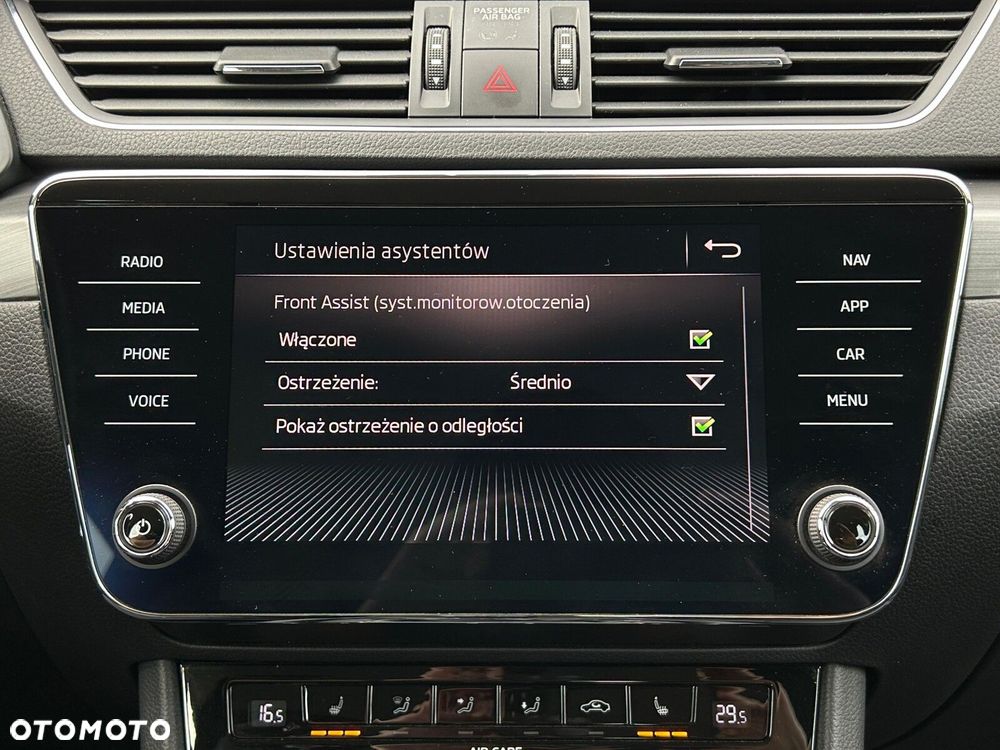 Skoda Superb 2.0 TDI Style - 30