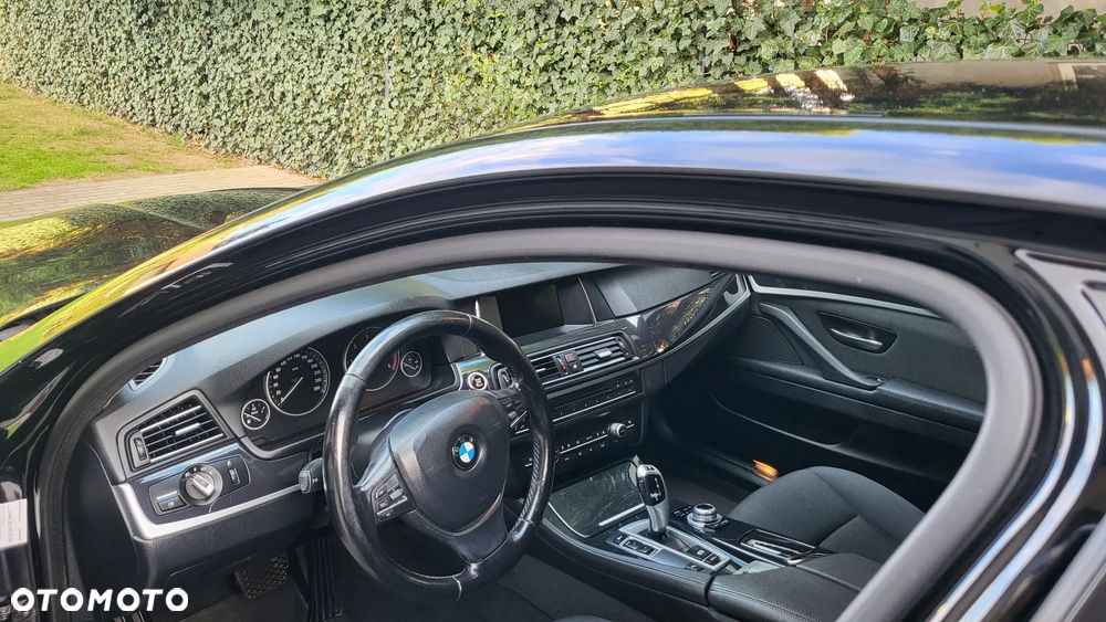BMW Seria 5 518d - 8