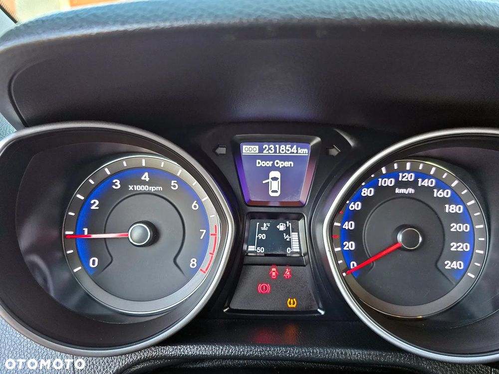 Hyundai i30 1.6 Classic EU5 - 23