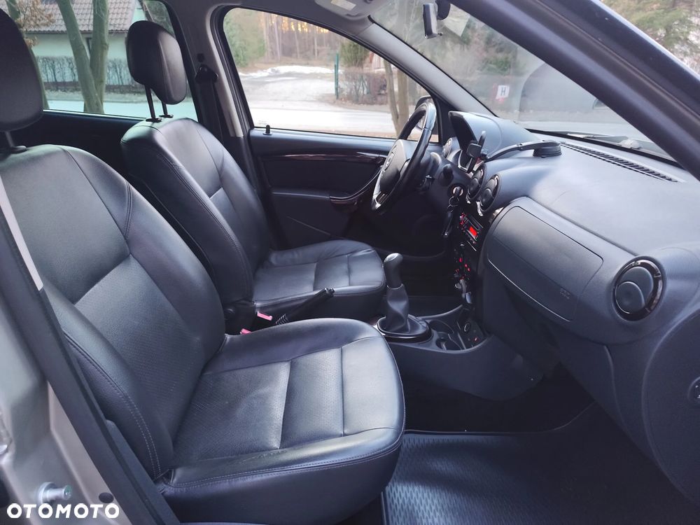 Dacia Duster SCe 115 4x2 Prestige - 21