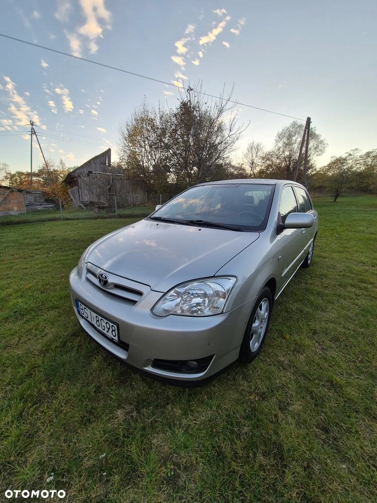 Toyota Corolla - 3