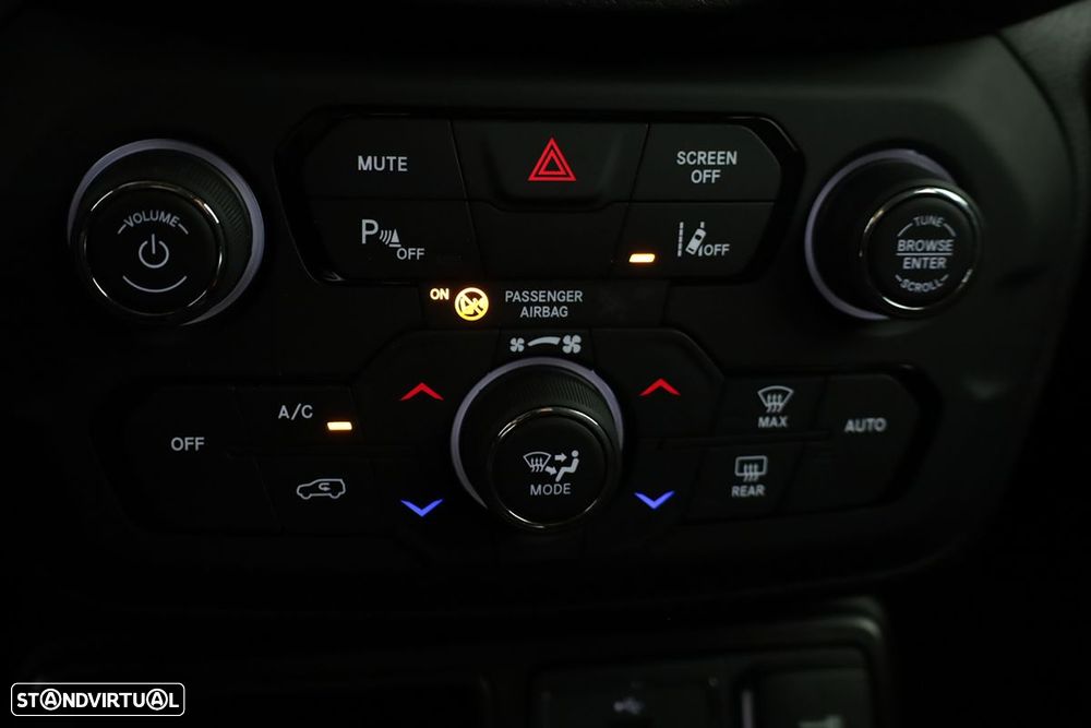 Jeep Renegade 1.0 T Limited - 10