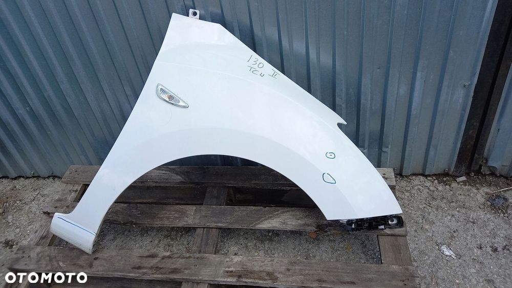 BŁOTNIK PRAWY przód przedni Hyundai i30 II lakier TCW - 1