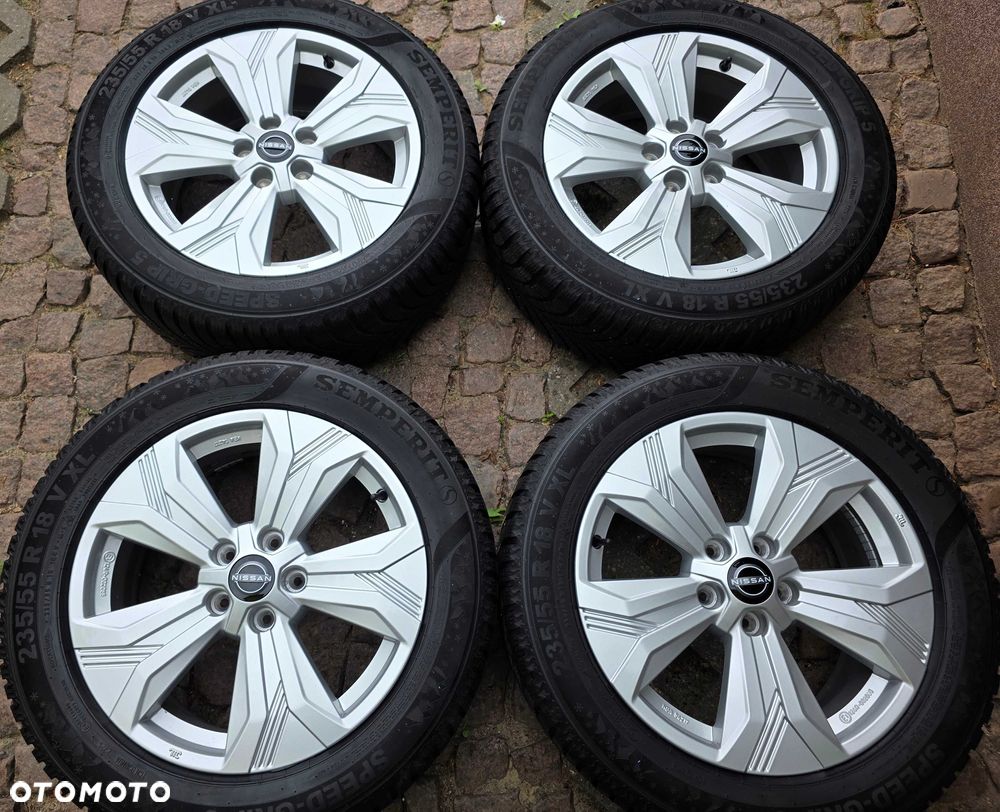 Oryginalne felgi aluminiowe z czujnikami ciśnienia NISSAN QASHQAI J12 18" 5x114,3