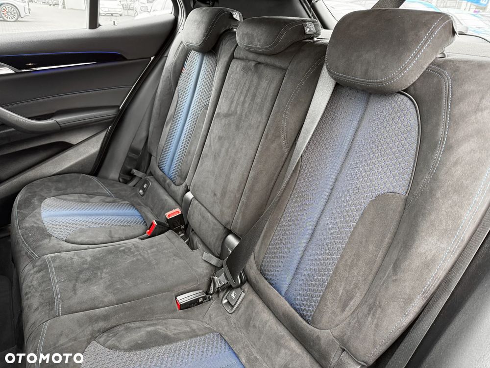 BMW X2 xDrive20i M Sport - 30