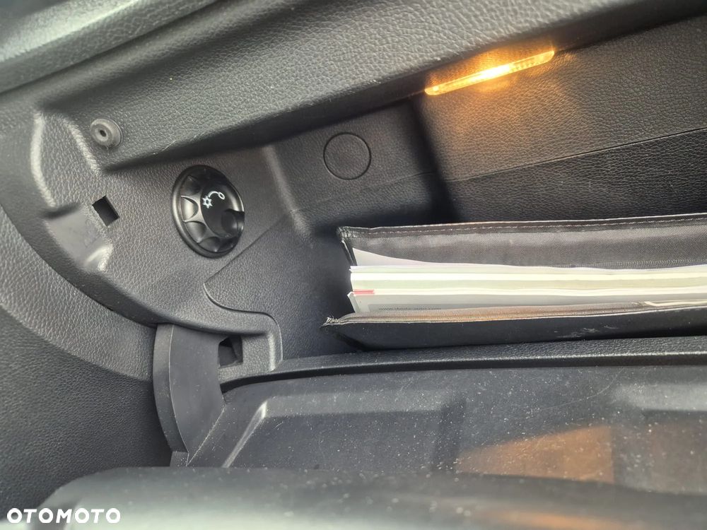 Skoda Fabia 1.2 12V Ambiente - 17