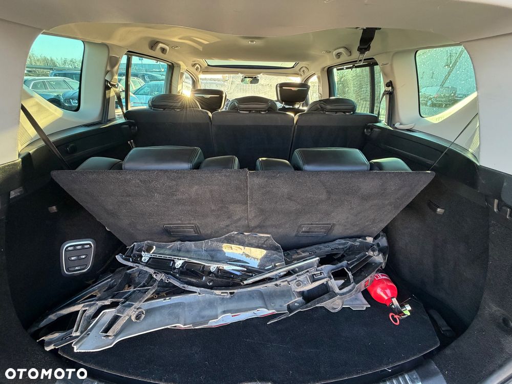 Peugeot 3008 2.0 HYbrid4 - 11