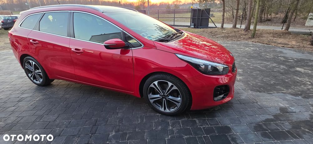 Kia Ceed 1.6 CRDi 136 ISG GT Line - 9