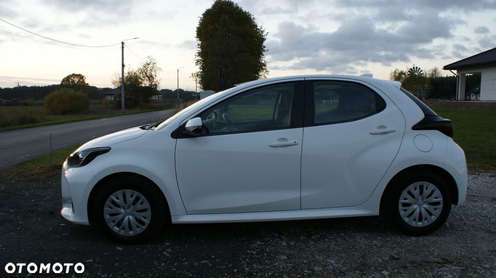 Toyota Yaris - 8