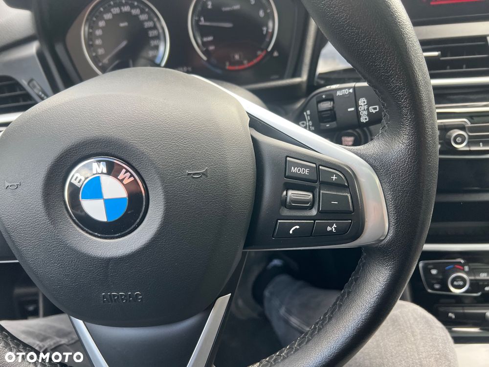 BMW Seria 2 - 33