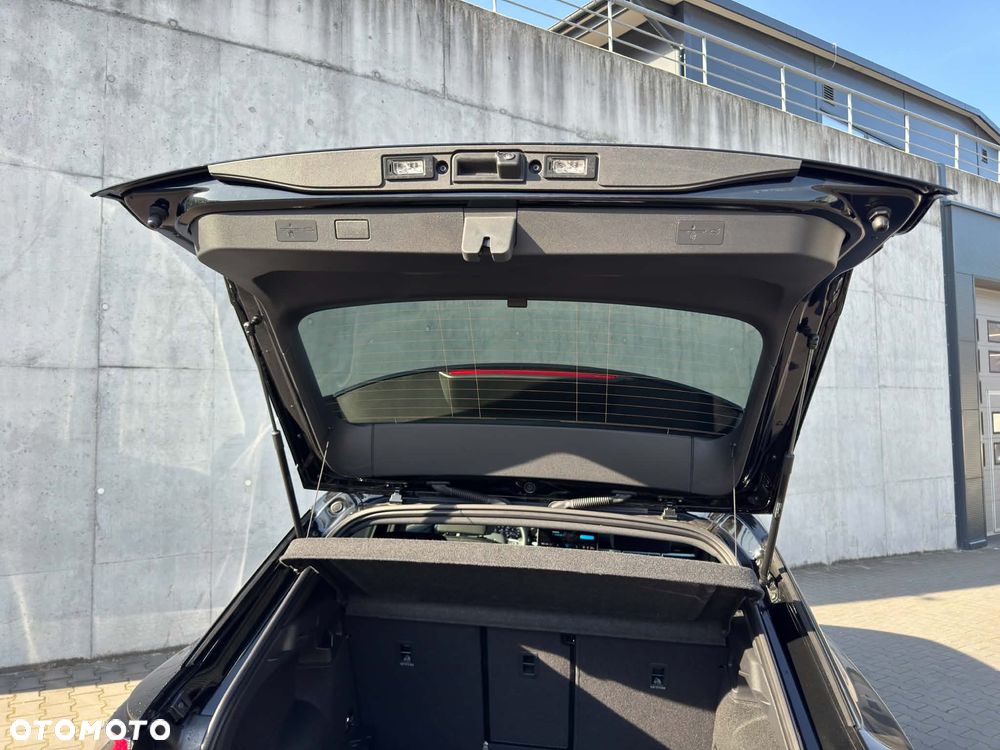 Volkswagen T-Roc 1.5 eTSI Style DSG - 9