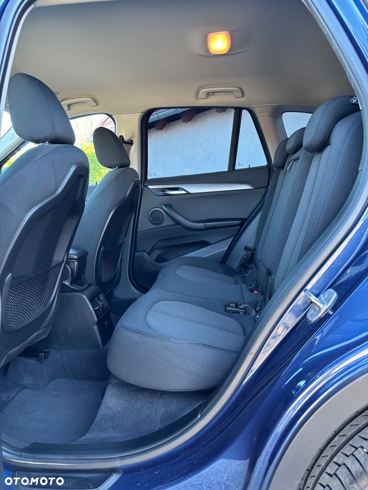 BMW X1 sDrive16d - 18