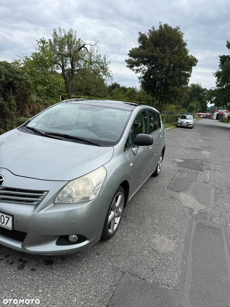 Toyota Verso - 3