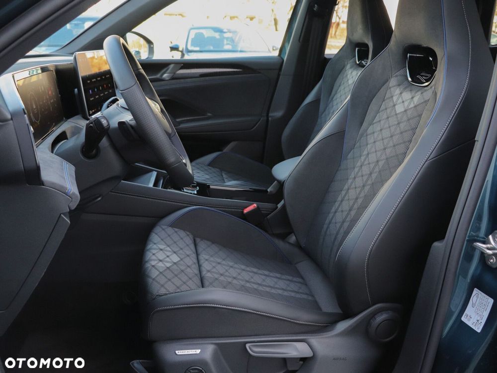 Volkswagen Tiguan - 13
