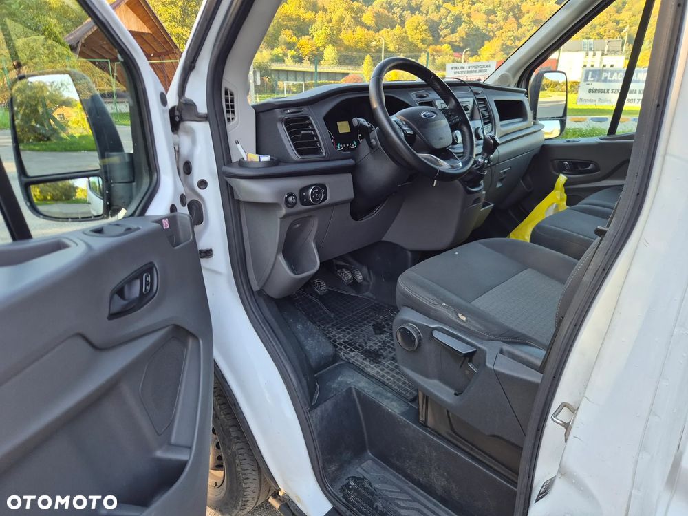 Ford Transit - 10