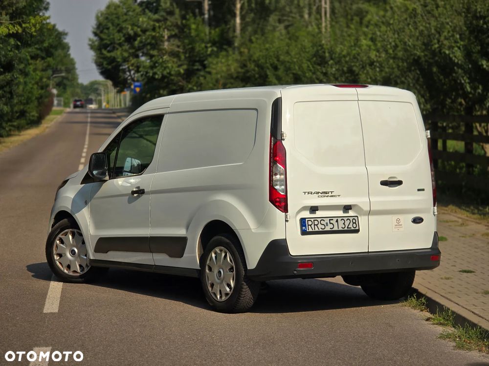Ford Tourneo Connect 1.0 EcoBoost Titanium - 4