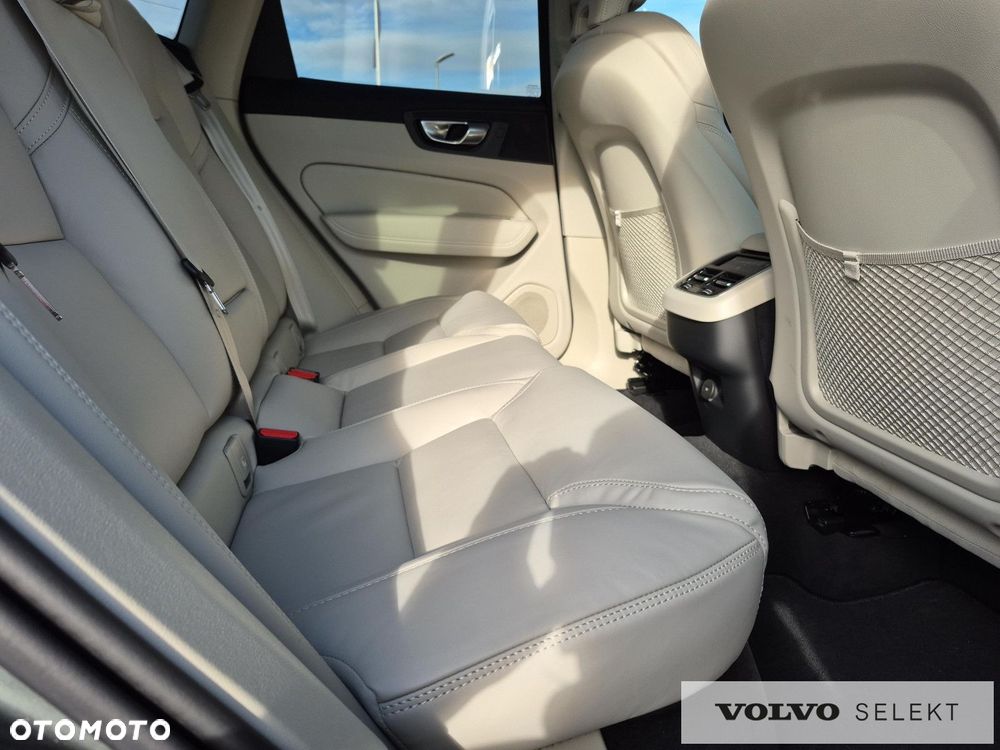Volvo XC 60 - 18