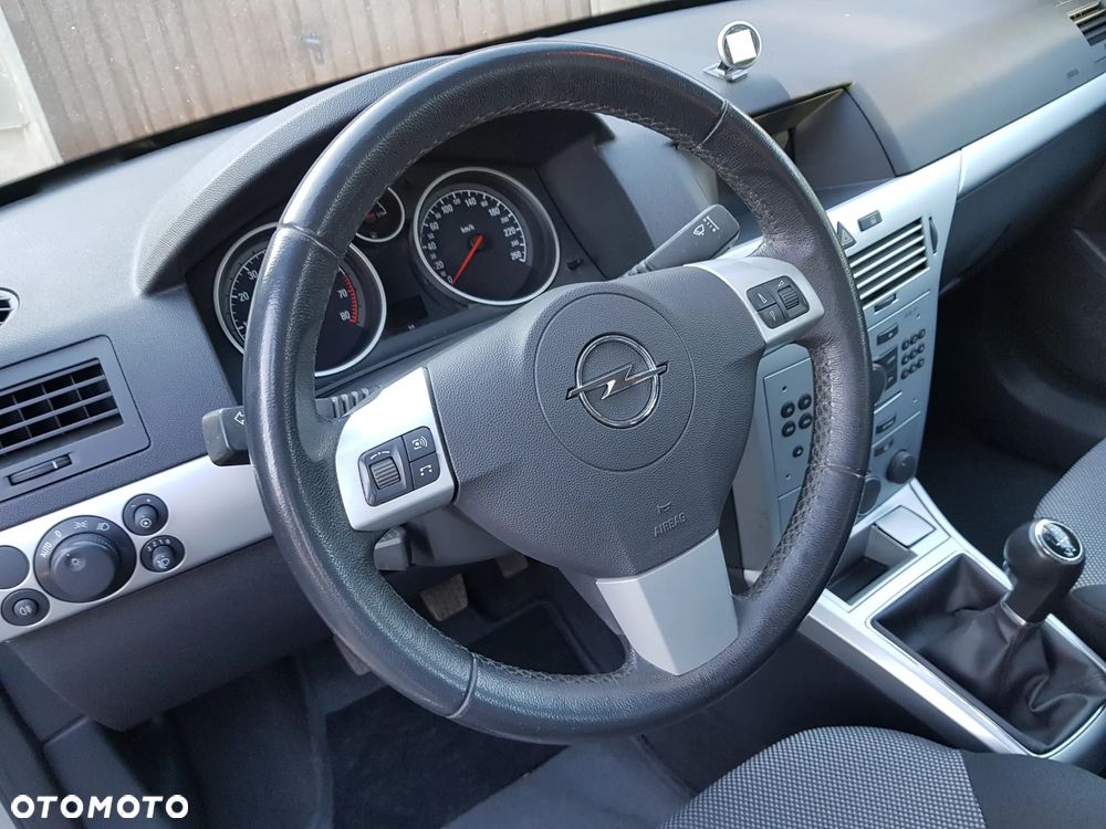 Opel Astra 1.6 Selection - 10
