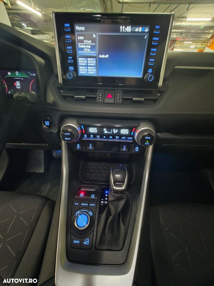 Toyota RAV4 - 10