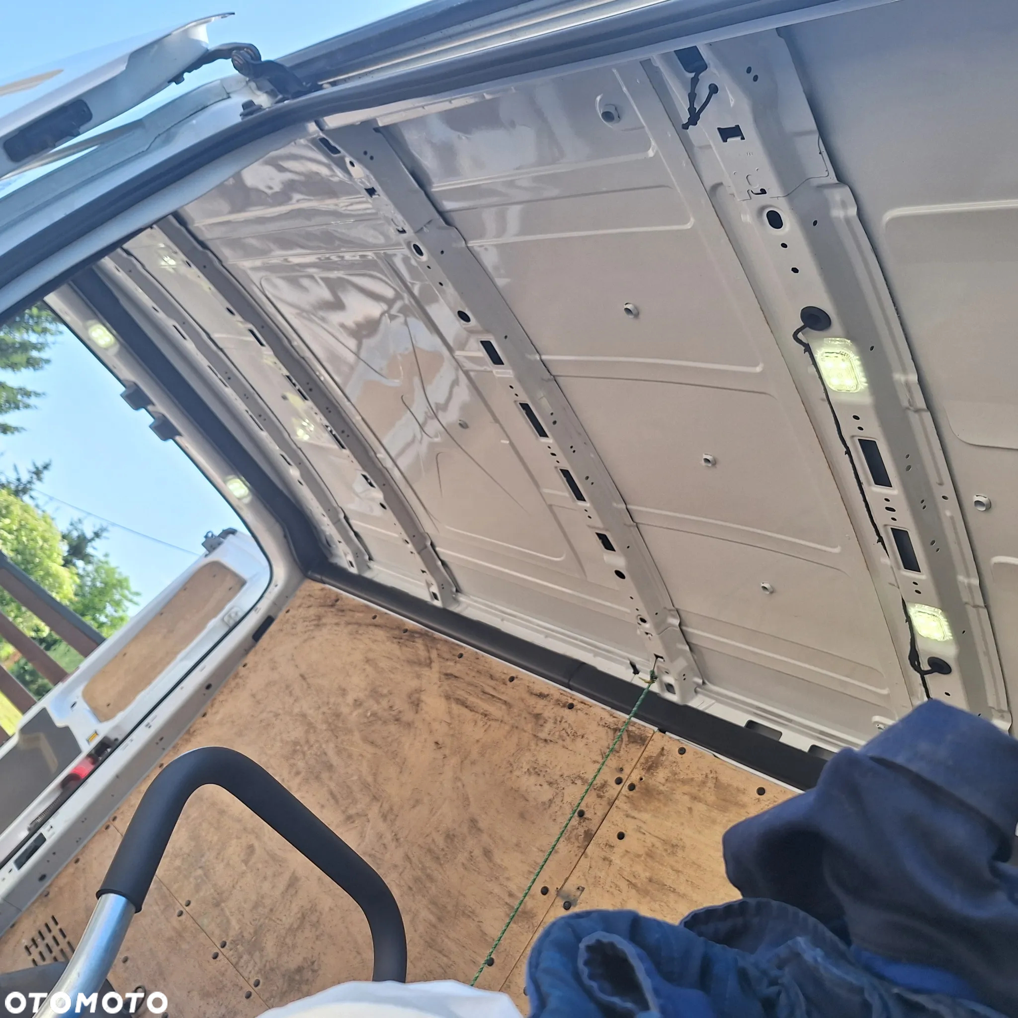 Ford Transit - 20