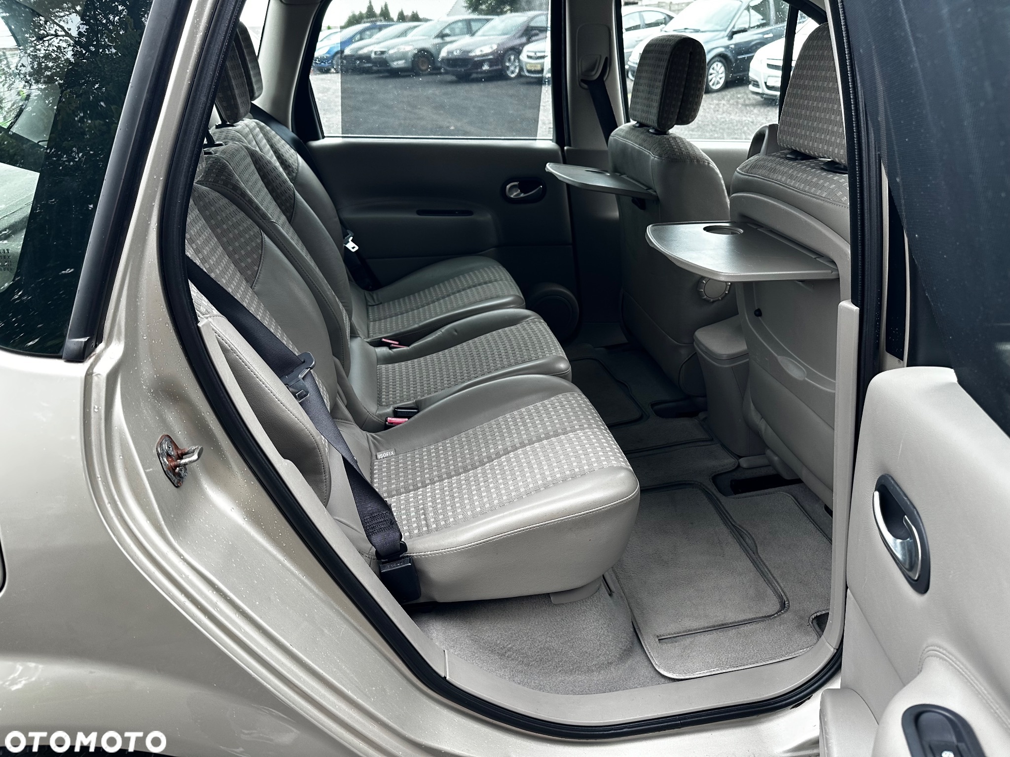 Renault Scenic 2.0 16V Luxe Dynamique - 21