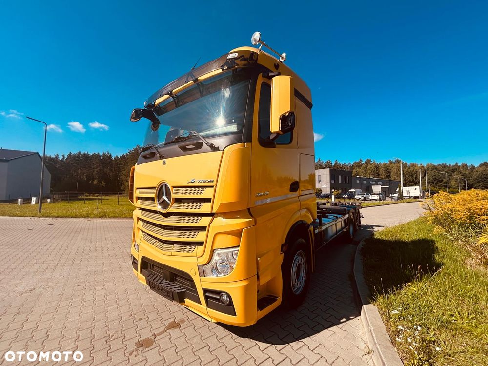 Mercedes-Benz Actros 2545 - 1