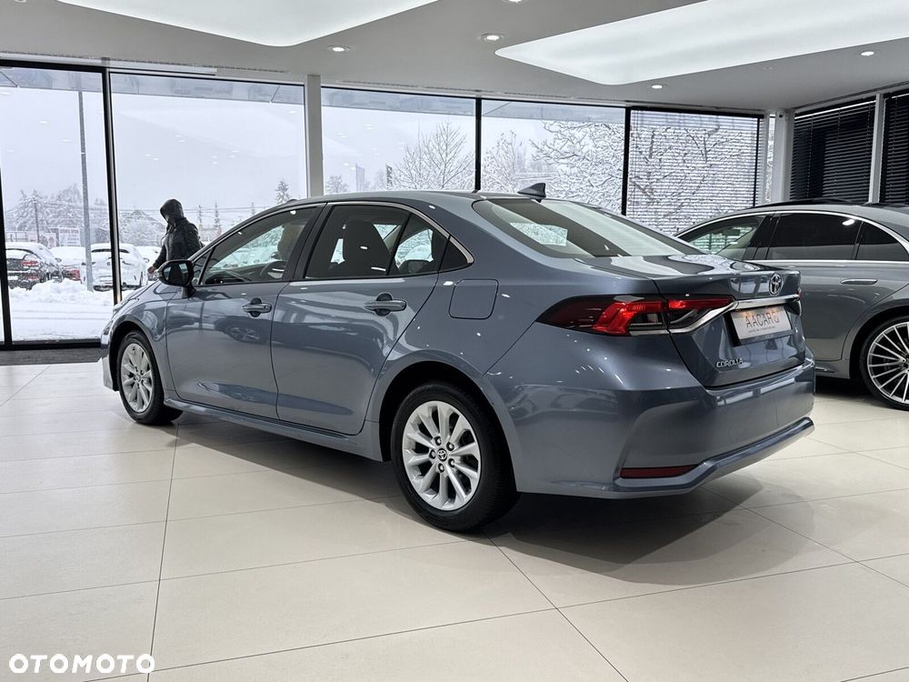 Toyota Corolla - 3