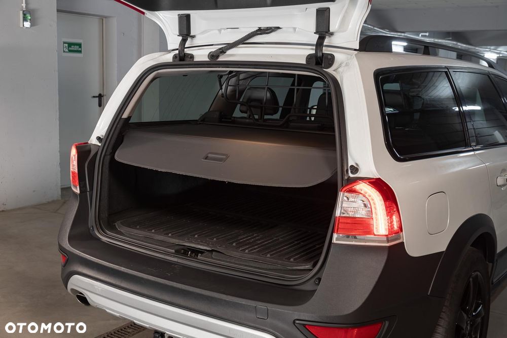 Volvo XC 70 T6 AWD Dynamic Momentum - 13