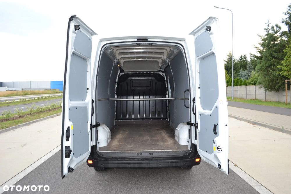 Renault Master - 30