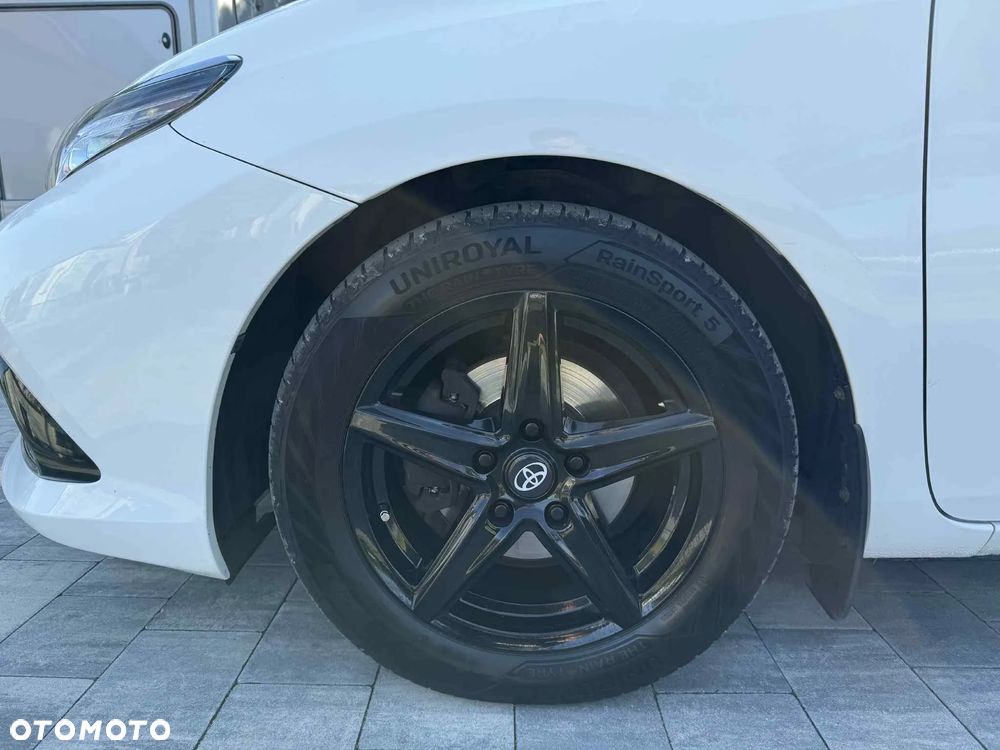 Toyota Auris 1.4 D-4D Premium - 12