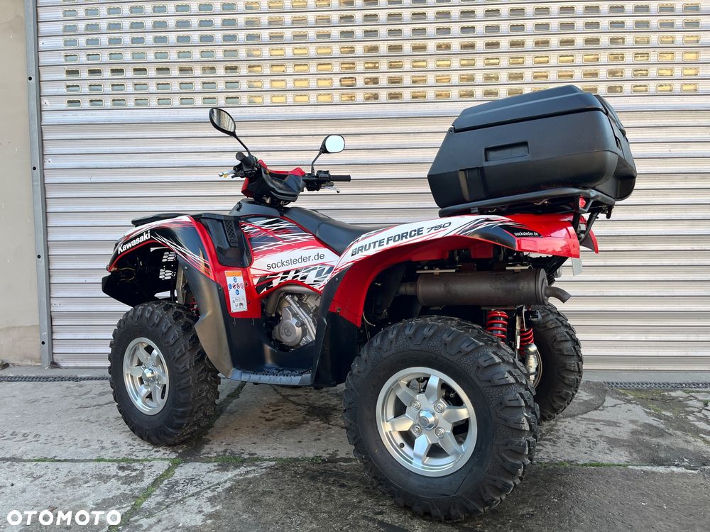 Kawasaki Brute Force - 32
