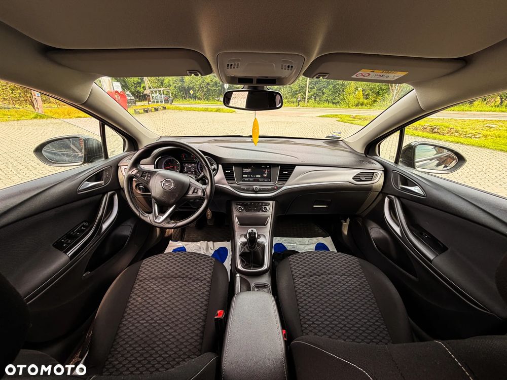 Opel Astra 1.4 T Enjoy - 18