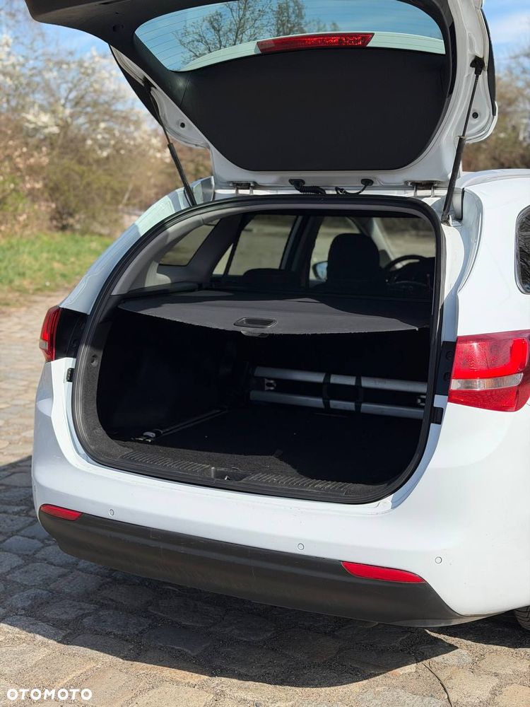 Kia Ceed 1.6 CRDi M DCT - 7