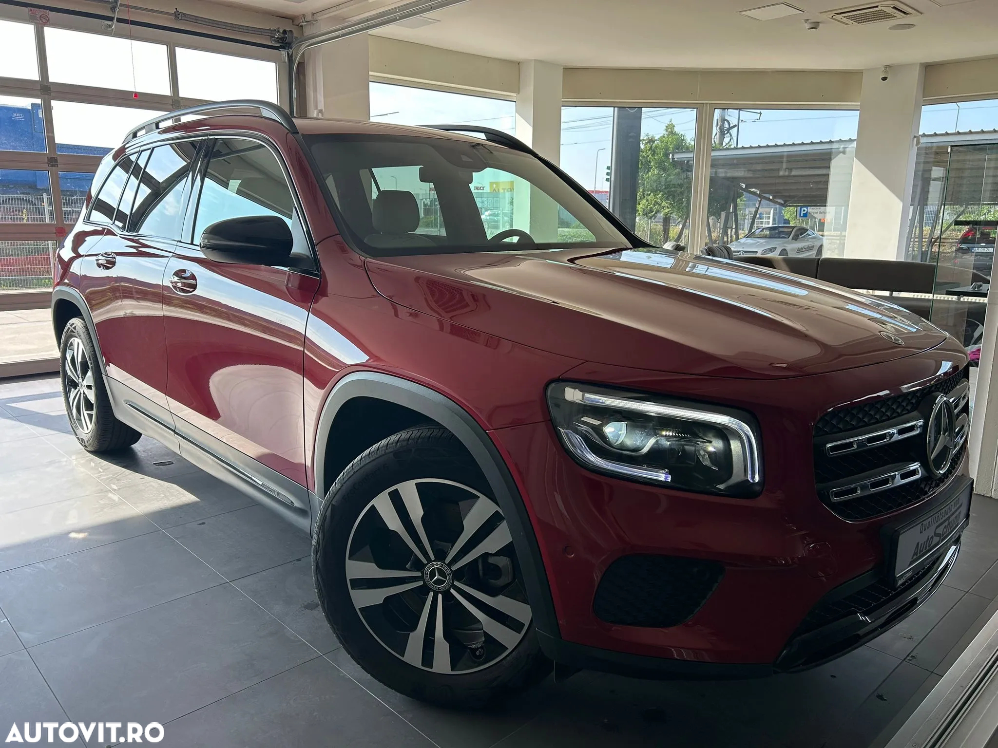 Mercedes-Benz GLB 200 d 4Matic 8G-DCT - 5