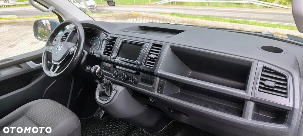 Volkswagen Caravelle 2.0 TDI L2 Highline DSG - 9
