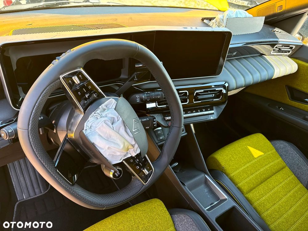 Renault 5 E-Tech Iconic Five 150 Comfort Range - 16
