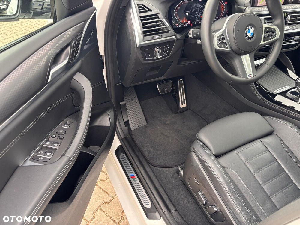 BMW X4 - 24