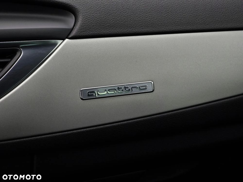 Audi A6 Avant 2.0 TDI Quattro S tronic - 27